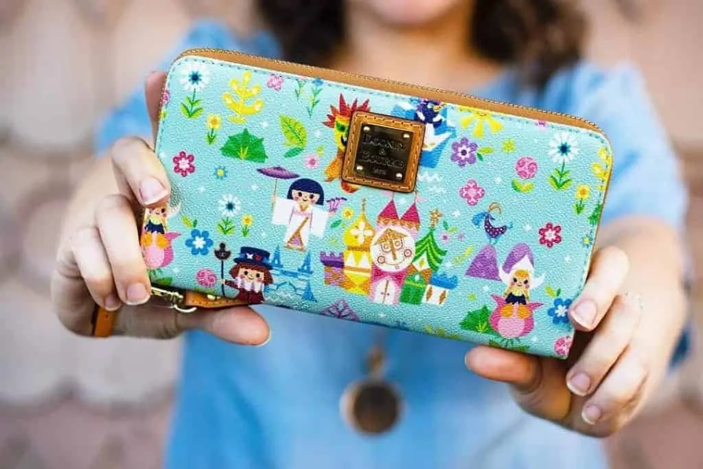 It's a Small World 2019 Wallet