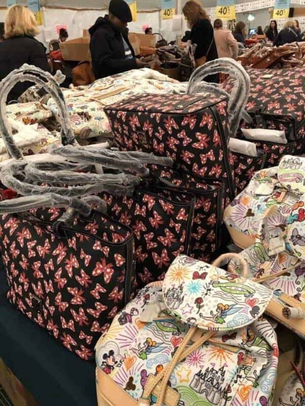 teacher bag with cup holder