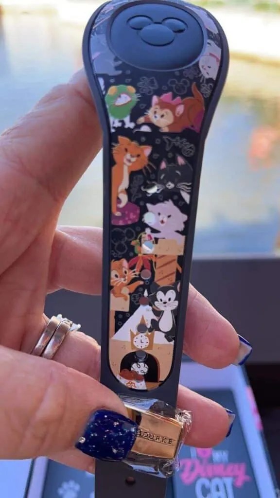 Reigning Cats MagicBand (strap) by Dooney & Bourke