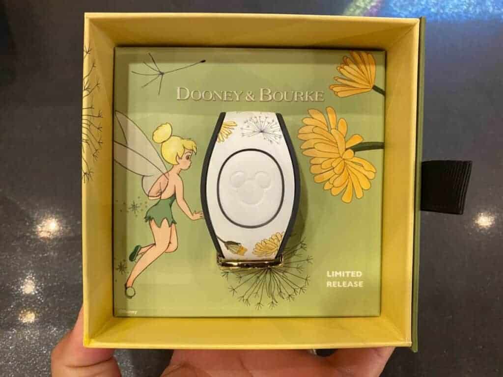 Tinker Bell 2021 Magic Band in box