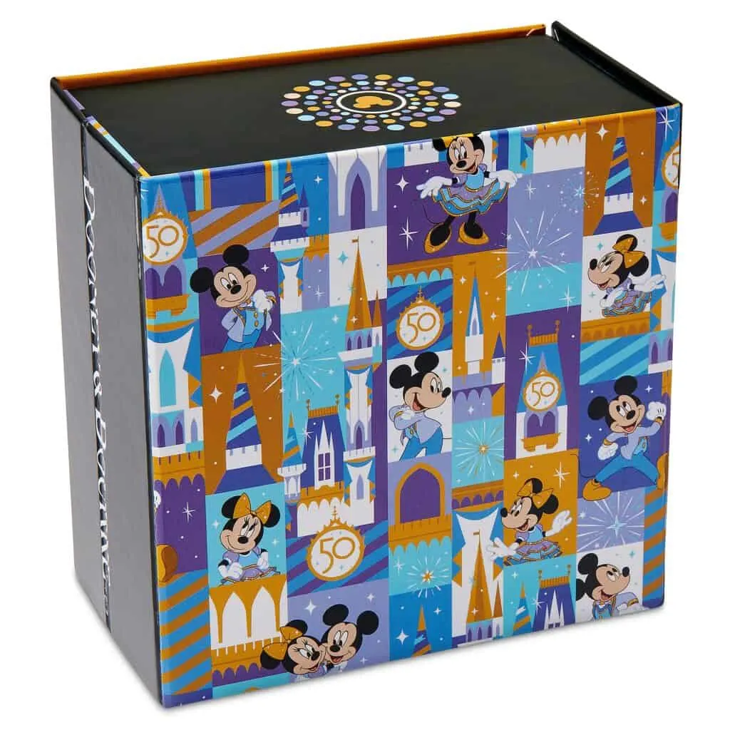 Mickey and Minnie Mouse MagicBand 2 by Dooney & Bourke – Walt Disney World 50th Anniversary – Limited Release (box)