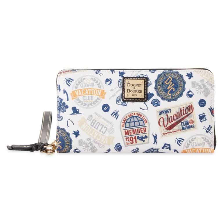 Disney Vacation Club 2021 Dooney and Bourke Wristlet Wallet