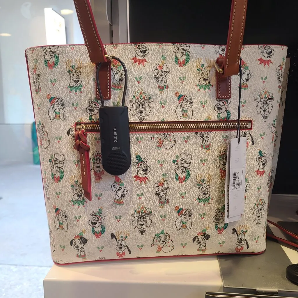 NWT Disney Parks sale Dooney and Bourke Santa Paws Purse Tote