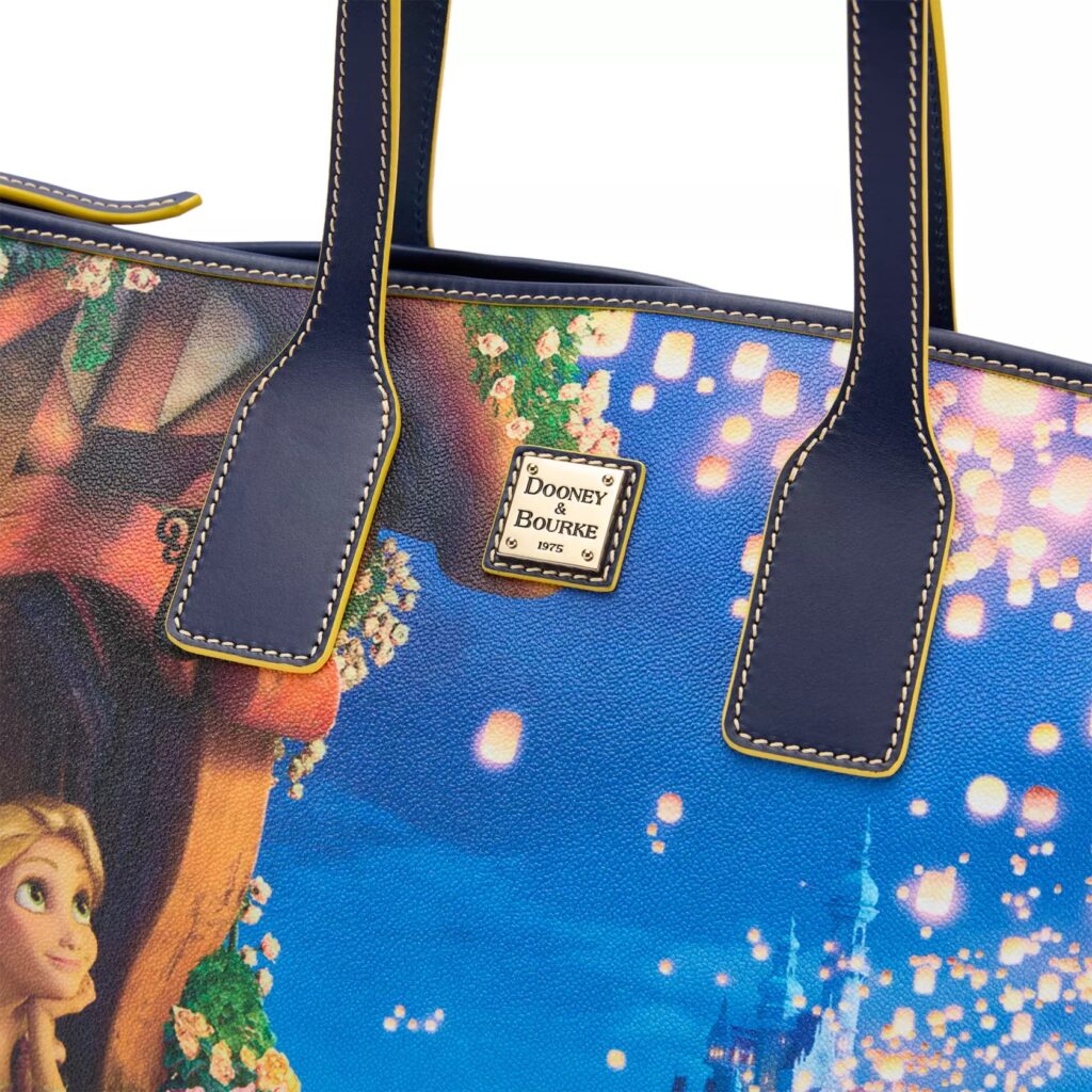Tangled Dooney & Bourke Tote Bag – 15th Anniversary – Exclusive (close up of label)