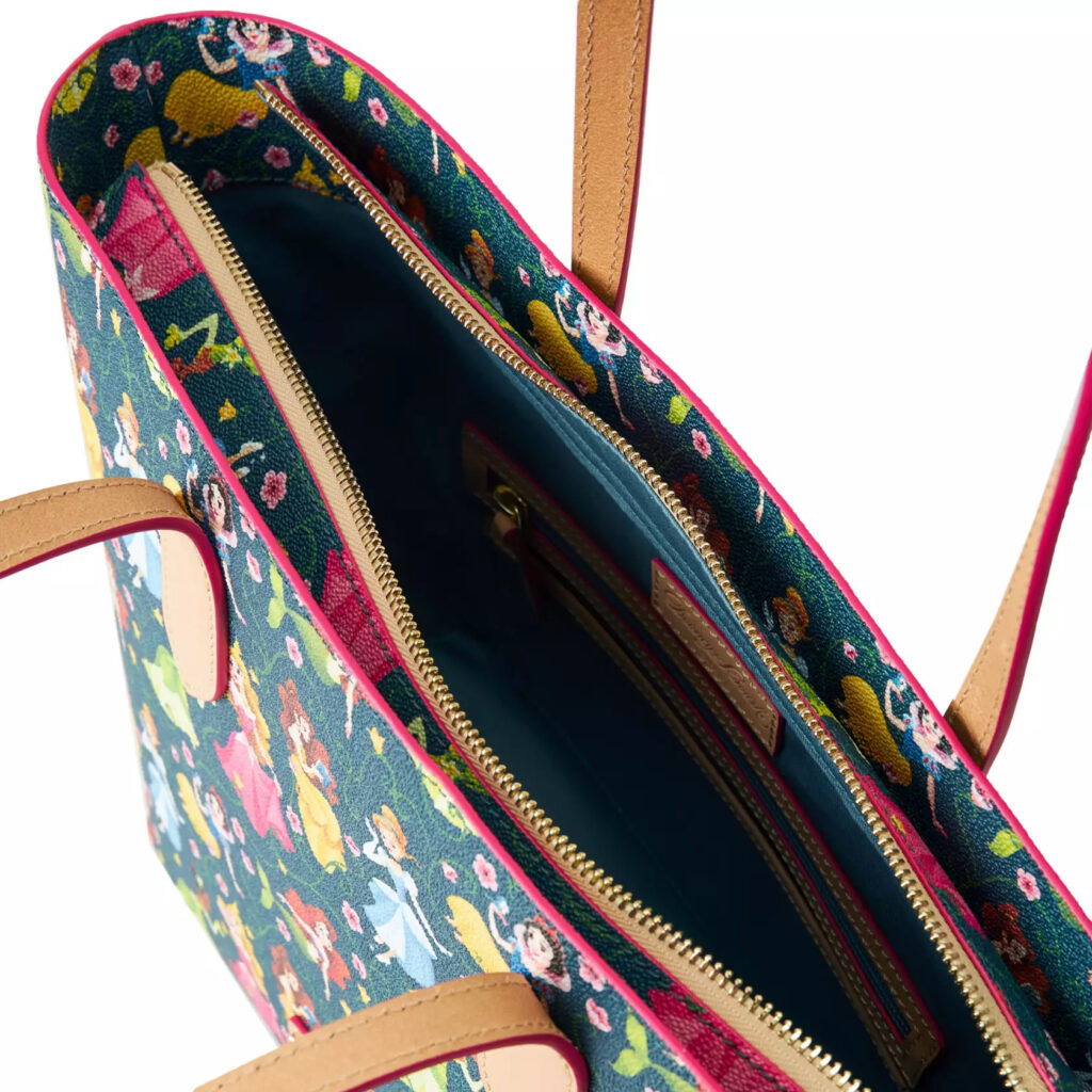 Disney Princess Dooney & Bourke Tote – Disney Vault (interior)