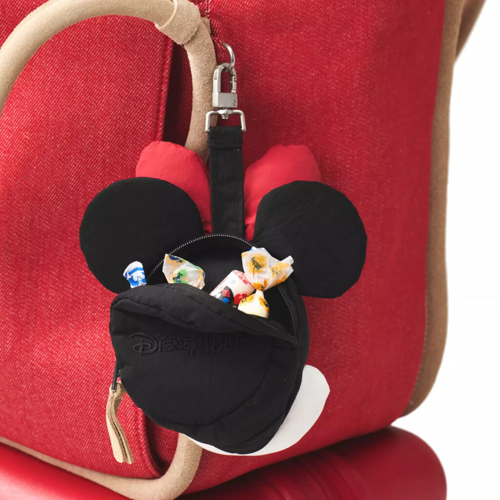 Minnie Mouse Pouch Bag Charm by BÉIS (interior)